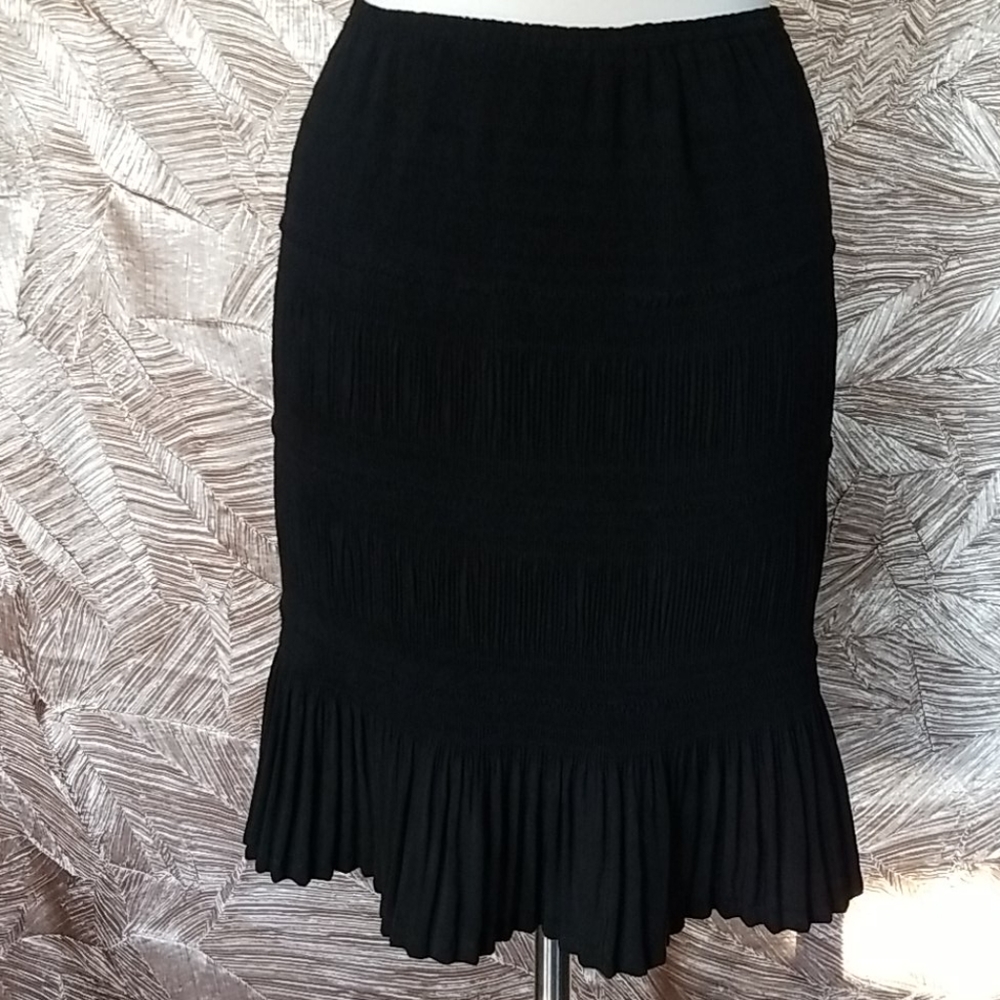 Fig leaf crinkle black skirt